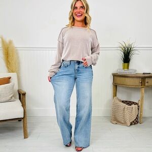 Women's Wide-Leg Jeans